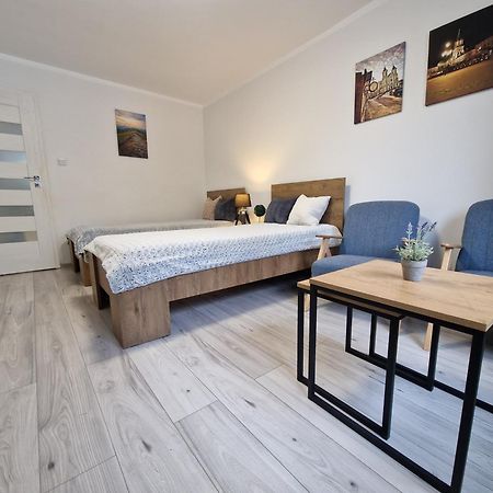 Apartament W Srodmiesciu Санок Экстерьер фото